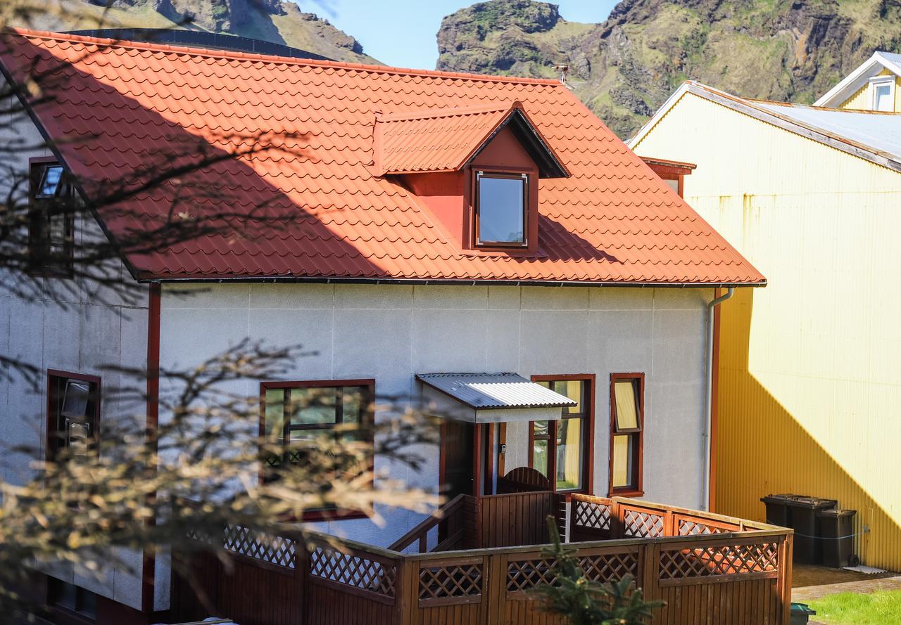 Lava Guesthouse Vestmannaeyjar Exterior foto